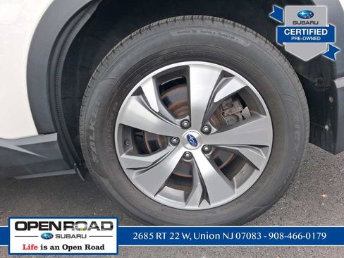 Used 2024 Subaru Ascent Premium w/ Convenience Package AWD/4WD image 13