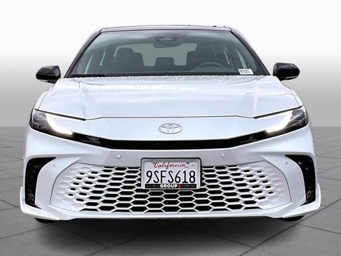 Used 2025 Toyota Camry XSE w/ Premium Plus Package image 3