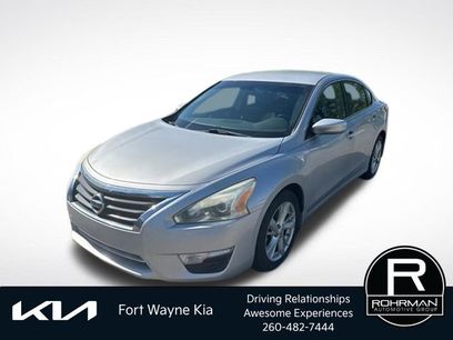 Used 2013 Nissan Altima 2.5 SV