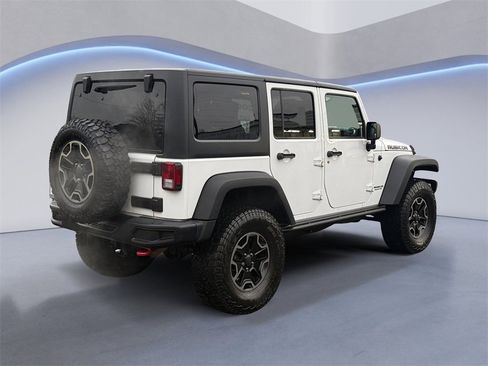 Used 2017 Jeep Wrangler Unlimited Rubicon image 5