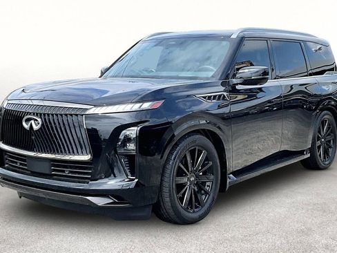 Certified 2026 INFINITI QX80 Autograph w/ Premium Cargo Package image 16