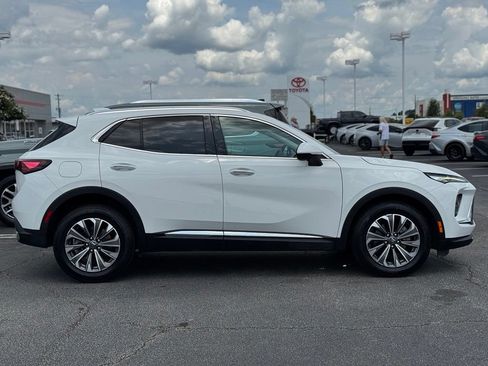 Used 2024 Buick Envision Preferred AWD/4WD image 7