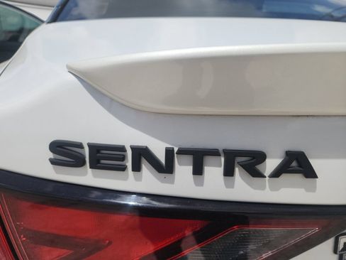 Used 2024 Nissan Sentra SR FWD image 18