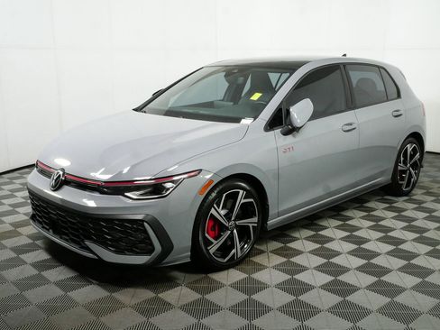 Used 2025 Volkswagen GTI SE FWD image 26