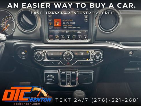 Used 2023 Jeep Gladiator Sport AWD/4WD image 32