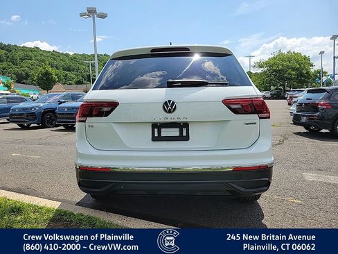 Certified 2022 Volkswagen Tiguan SE AWD/4WD image 28