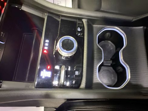 Used 2024 Jeep Grand Cherokee Limited 4xe image 22