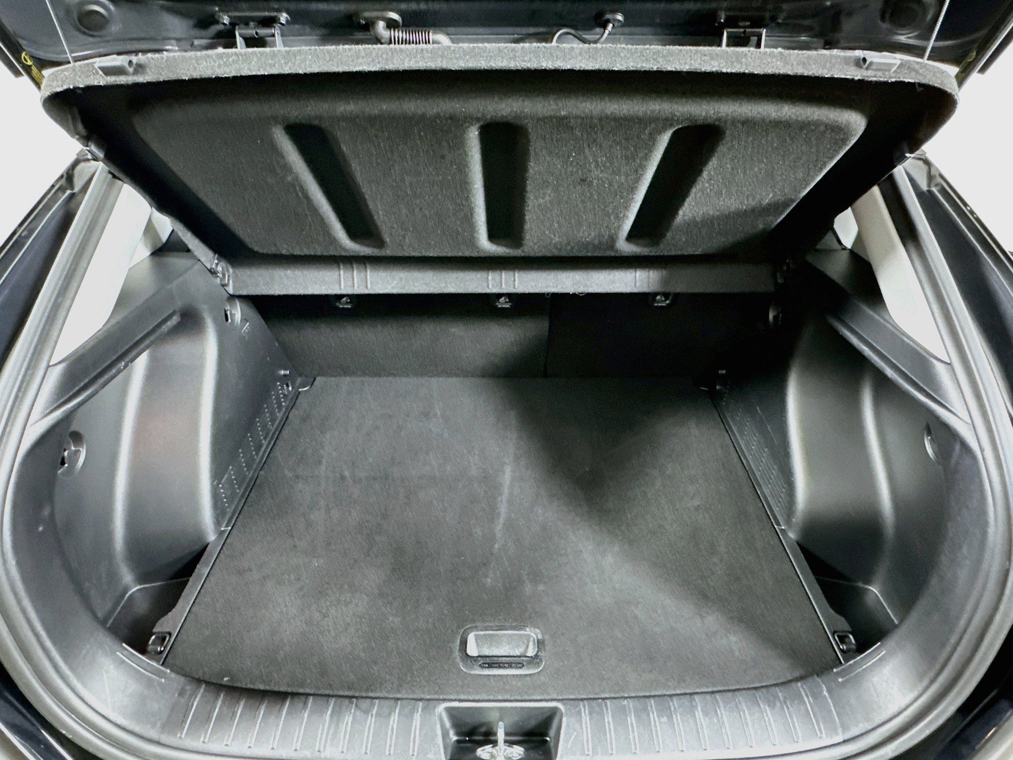 Used 2025 Hyundai Kona SEL FWD image 27