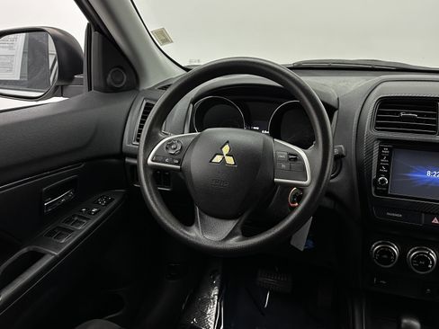 Used 2021 Mitsubishi Outlander Sport ES image 24