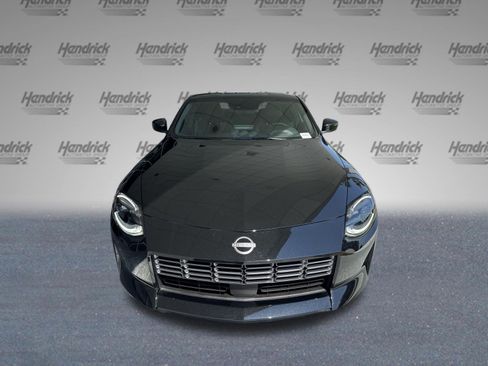 Used 2025 Nissan Z Performance w/ Floor Mat Package RWD image 3
