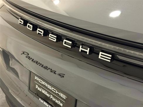 New 2026 Porsche Panamera 4 image 28