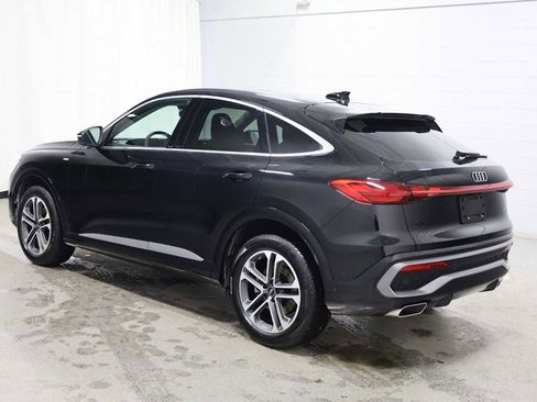 Certified 2025 Audi Q5 Prestige image 3