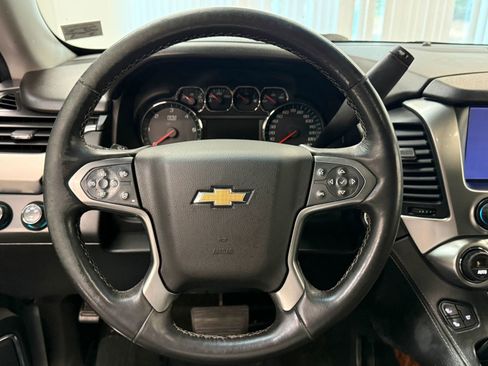Used 2016 Chevrolet Suburban LTZ image 33