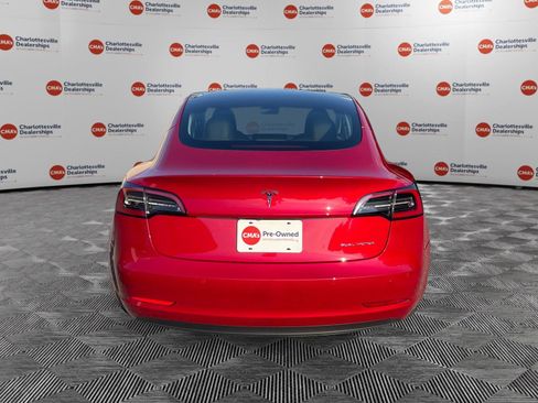 Used 2022 Tesla Model 3 Long Range AWD/4WD image 4