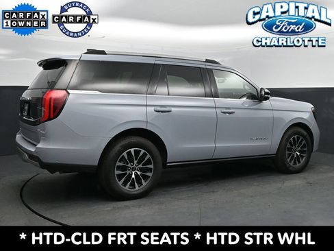 Used 2025 Ford Expedition Platinum AWD/4WD image 7