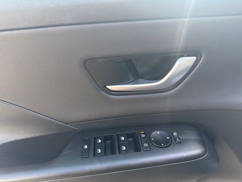 Certified 2024 Hyundai Kona Limited AWD/4WD image 13