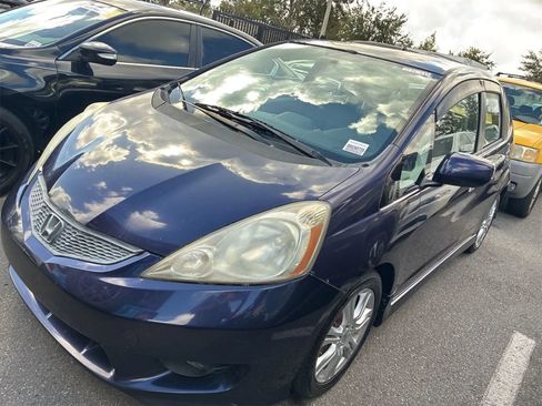 Used 2009 Honda Fit Sport image 1