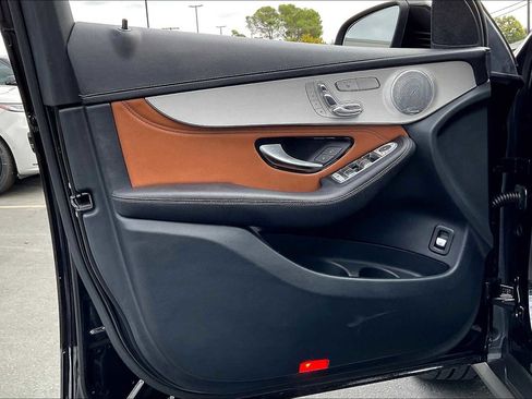 Used 2019 Mercedes-Benz GLC 43 AMG 4MATIC image 26