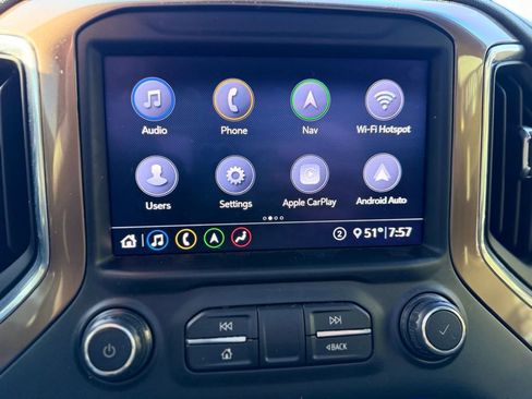 Used 2020 Chevrolet Silverado 1500 High Country w/ Technology Package AWD/4WD image 12