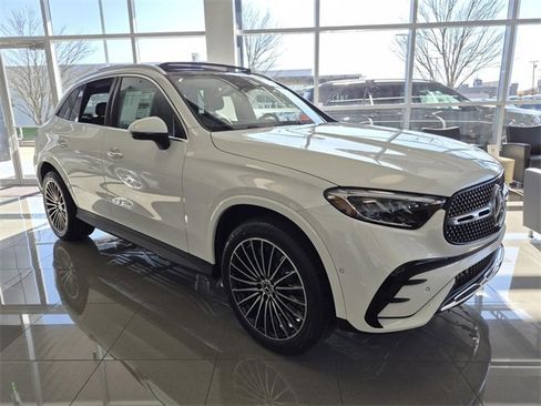 New 2026 Mercedes-Benz GLC 300 image 1