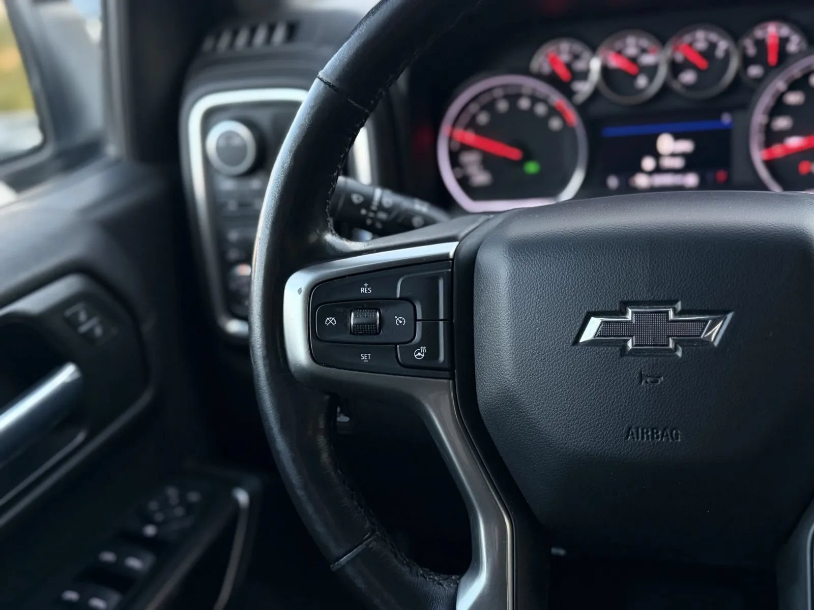 Used 2020 Chevrolet Silverado 1500 RST w/ All-Star Edition AWD/4WD image 21