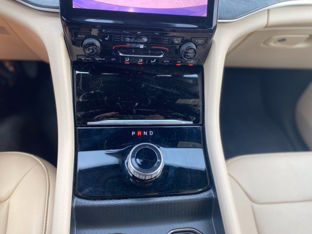 Used 2025 Jeep Grand Cherokee Limited RWD image 24