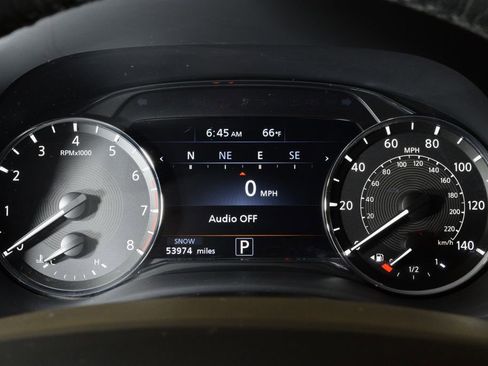 Used 2023 INFINITI QX80 Sensory w/ All-Season Package AWD/4WD image 24
