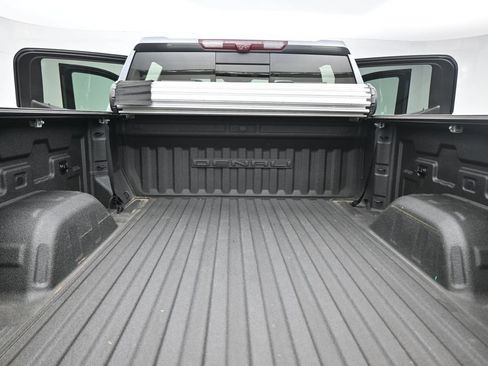 Used 2021 GMC Sierra 1500 Denali w/ Denali Ultimate Package AWD/4WD image 27
