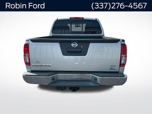 Used 2019 Nissan Frontier SV RWD image 4