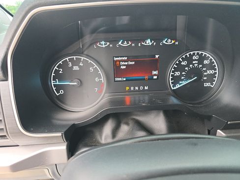 Used 2023 Ford F150 XLT AWD/4WD image 23