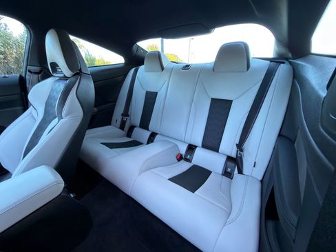 Used 2023 BMW M4 Competition image 12