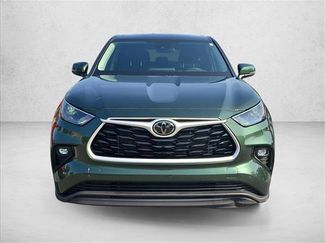 Certified 2024 Toyota Highlander LE FWD video 2
