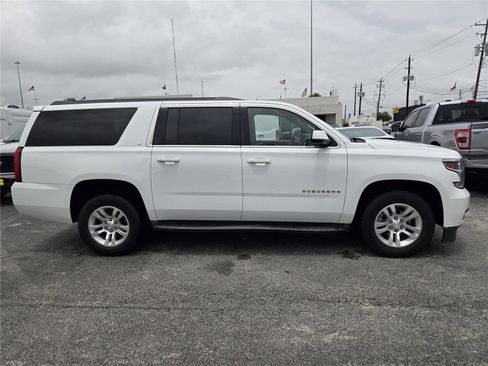 Used 2017 Chevrolet Suburban LT AWD/4WD image 4