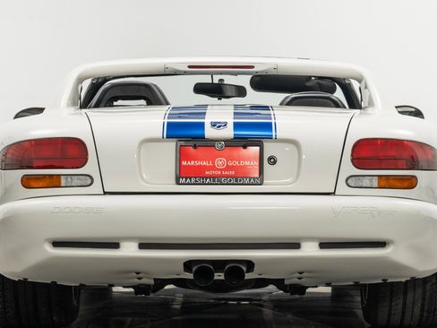 Used 1996 Dodge Viper RT/10 image 8