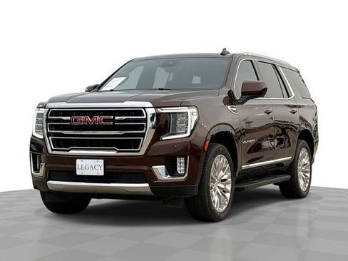 Used 2023 GMC Yukon SLT AWD/4WD image 1