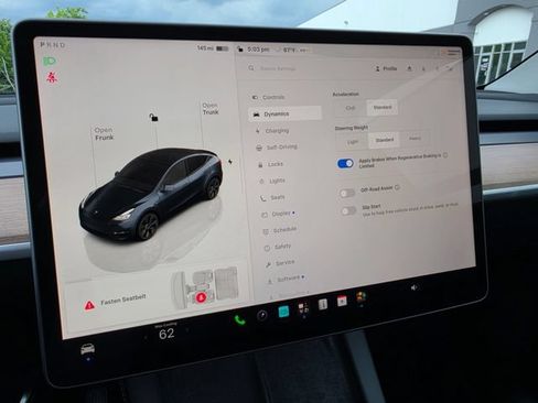 Used 2025 Tesla Model Y Long Range AWD/4WD image 39
