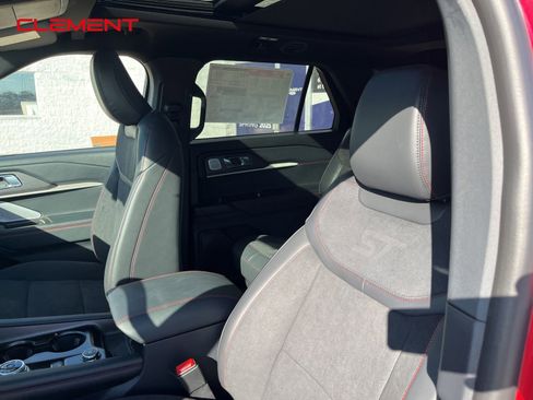 New 2025 Ford Explorer ST w/ Sun And Sound Package image 33