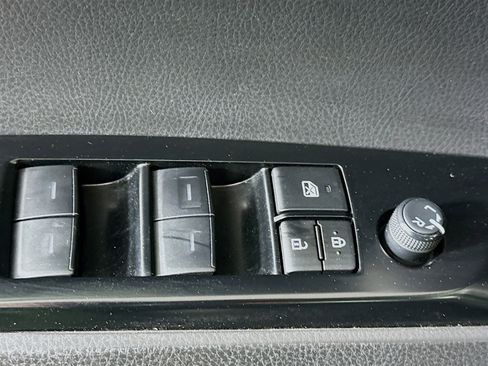 Used 2025 Toyota Camry LE image 15