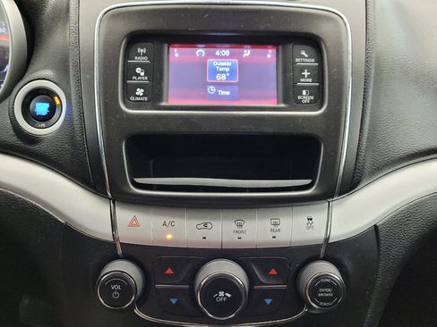 Used 2019 Dodge Journey SE w/ Blacktop Package image 25