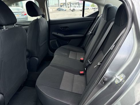 Used 2024 Nissan Sentra SV FWD image 13