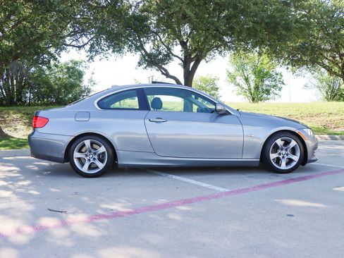 Used 2011 BMW 335i Coupe w/ Premium Pkg RWD image 8