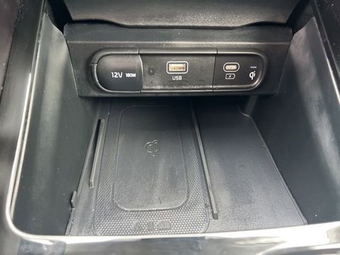 Certified 2025 Kia Telluride EX image 24