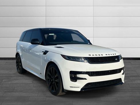 Used 2026 Land Rover Range Rover Sport Dynamic SE AWD/4WD image 7