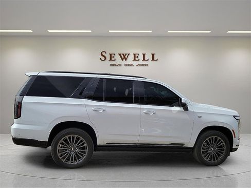 New 2026 Cadillac Escalade Platinum Sport w/ LPO, Floor Liner Package image 6