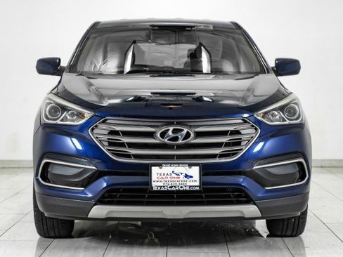 Used 2017 Hyundai Santa Fe Sport image 3