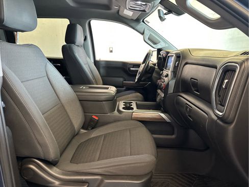 Used 2021 Chevrolet Silverado 1500 RST image 23