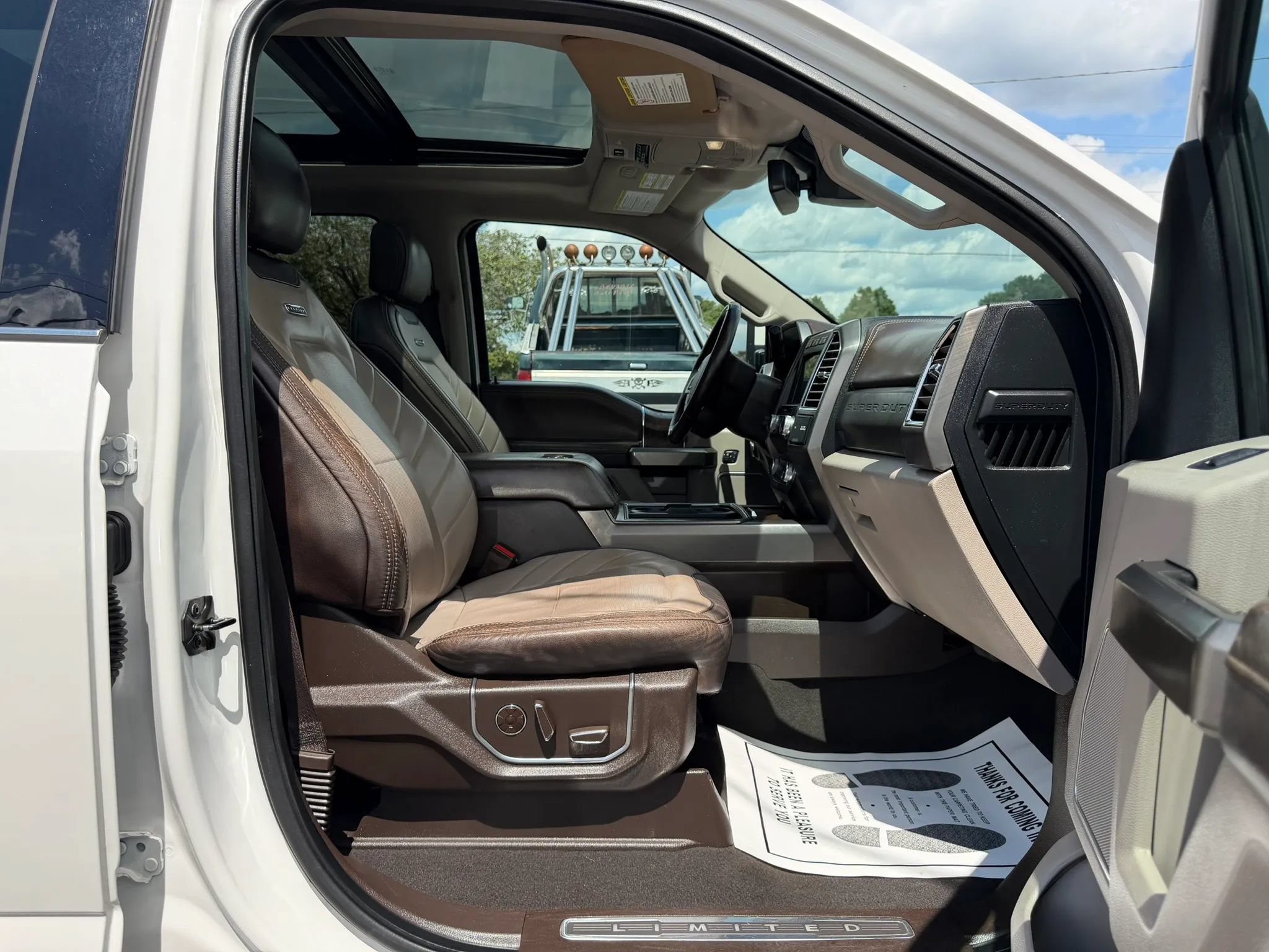 Used 2019 Ford F250 Limited AWD/4WD image 28