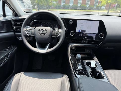 Used 2026 Lexus NX 350 AWD w/ Cold Area Package image 8