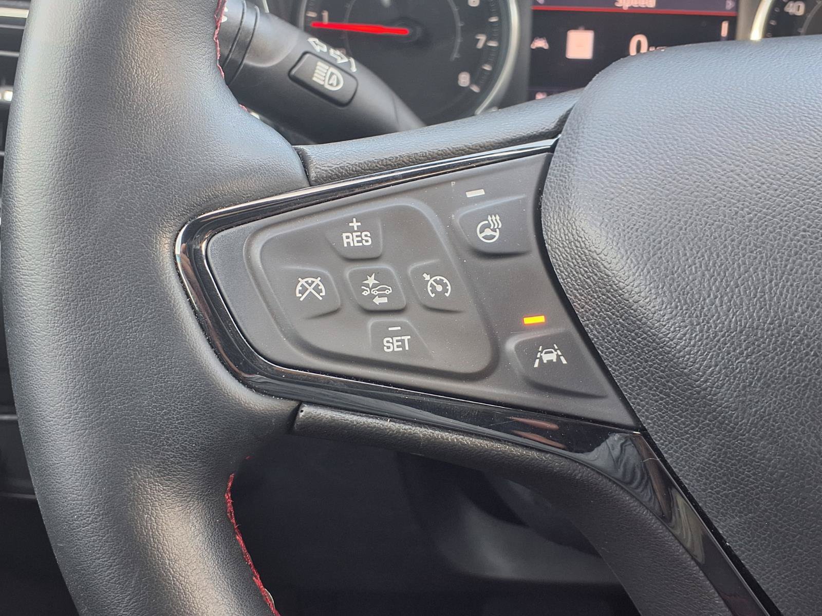 Used 2022 Chevrolet Equinox RS w/ RS Leather Package FWD image 15