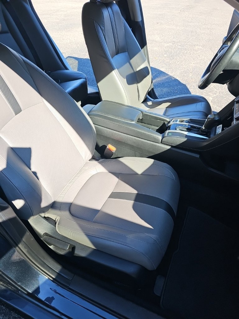 Used 2018 Honda Civic EX-L image 25